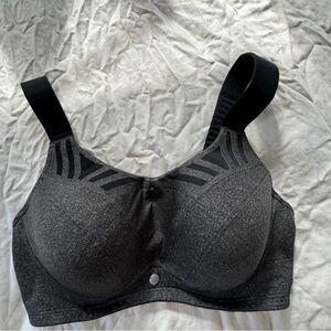 Livi active convertible max support high impact sports bra 42F  42DDD black gray